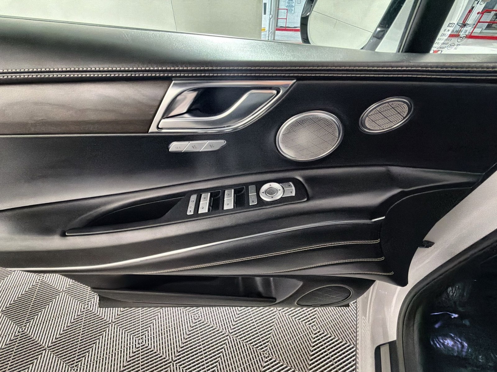 Used 2021 Genesis GV80 3.5T Advanced + image 15