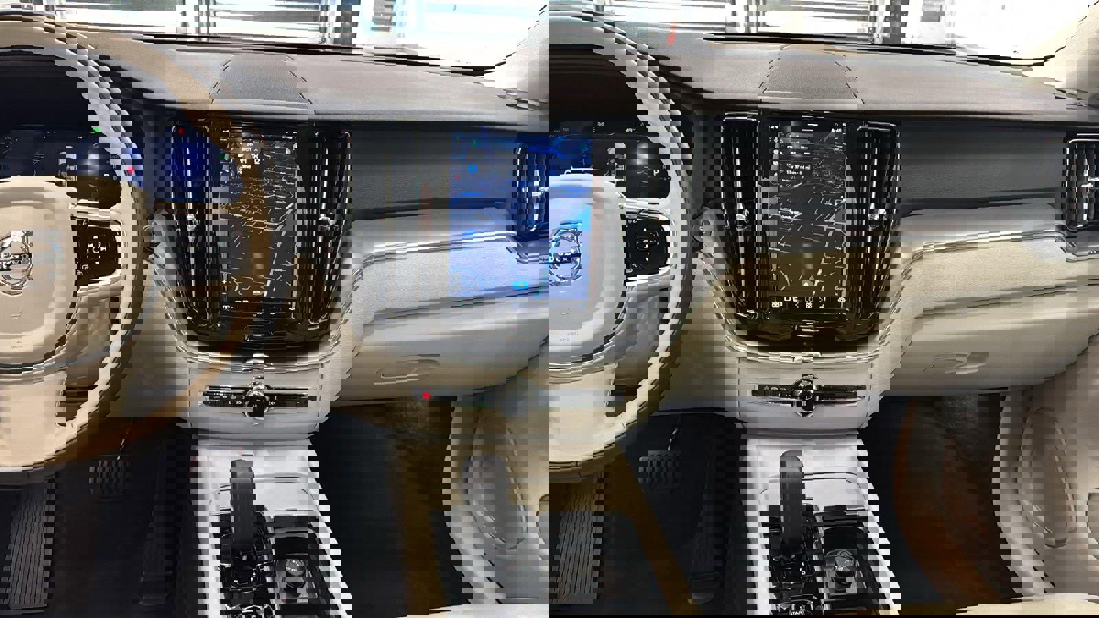 Used 2025 Volvo XC60 T8 Core w/ Protection Package Premier image 11