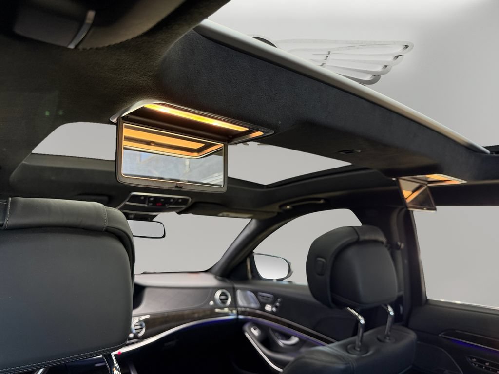 Used 2015 Mercedes-Benz S 63 AMG 4MATIC Sedan image 30