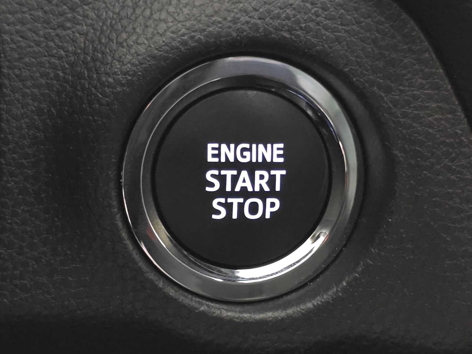Certified 2025 Toyota RAV4 XLE AWD/4WD image 19