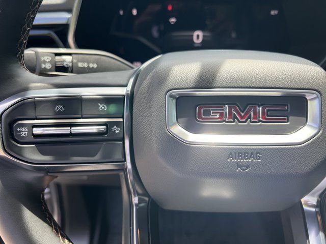Used 2024 GMC Canyon AT4 w/ AT4 Premium Package AWD/4WD image 37
