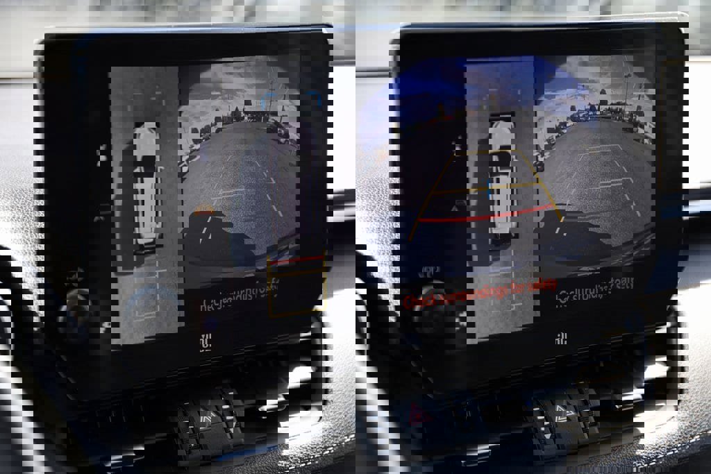 Used 2024 Toyota RAV4 Limited w/ Advanced Technology Package image 10