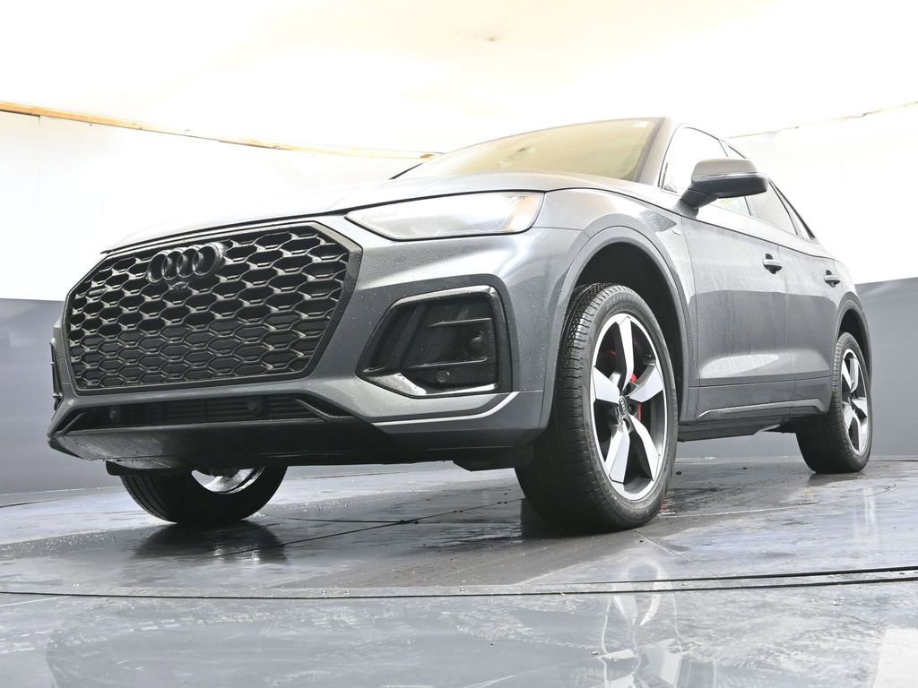 Certified 2024 Audi Q5 2.0T Premium Plus image 29