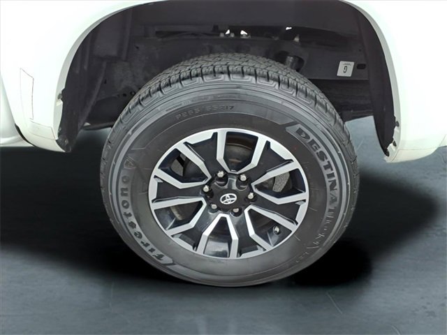 Used 2021 Toyota Tacoma TRD Sport image 7