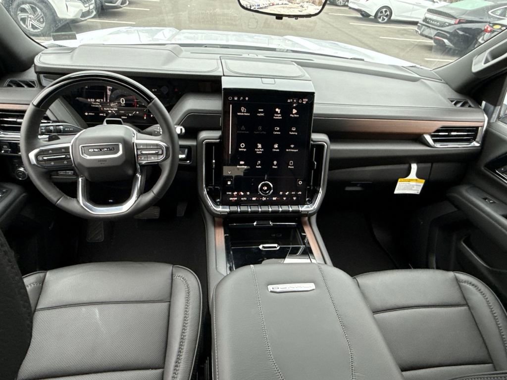 New 2026 GMC Yukon XL Denali w/ Denali Reserve Package image 23