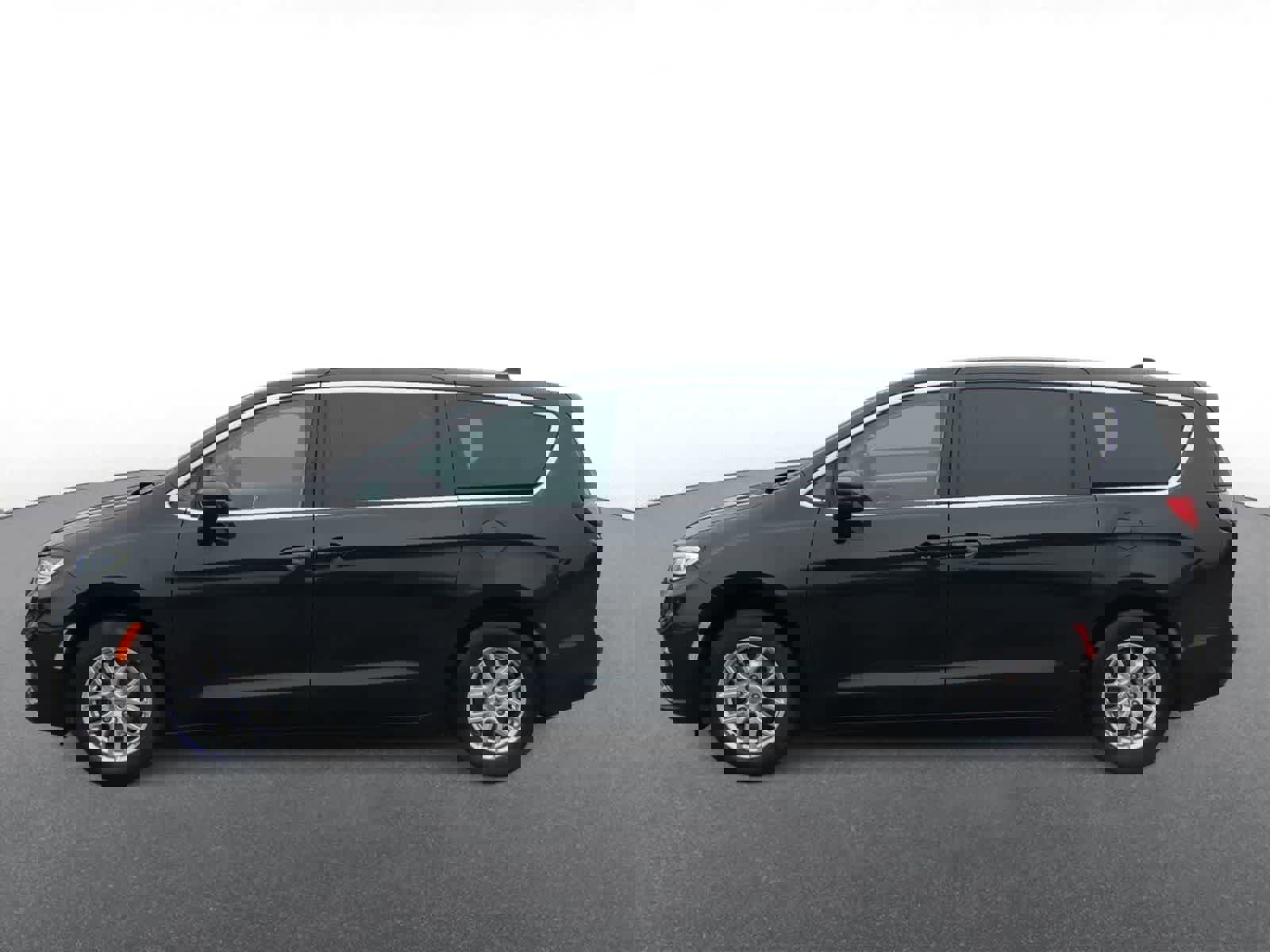 Used 2023 Chrysler Pacifica Touring-L image 5