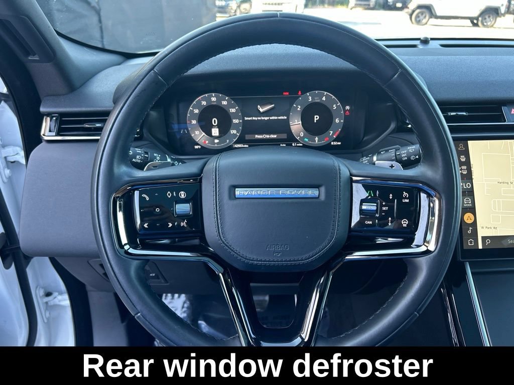 Used 2025 Land Rover Range Rover Velar Dynamic SE AWD/4WD image 17