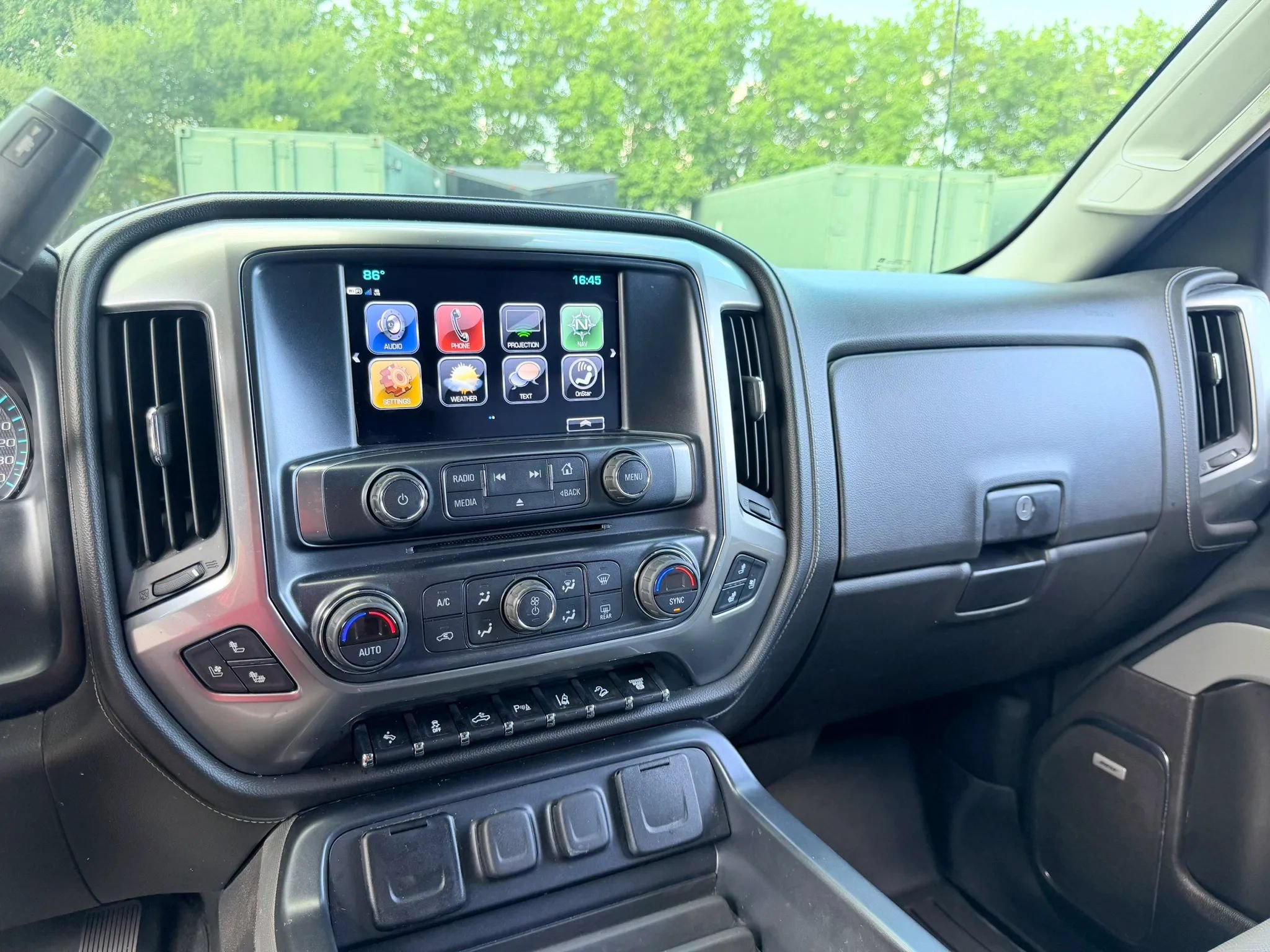 Used 2017 Chevrolet Silverado 2500 LTZ w/ Duramax Plus Package AWD/4WD image 25