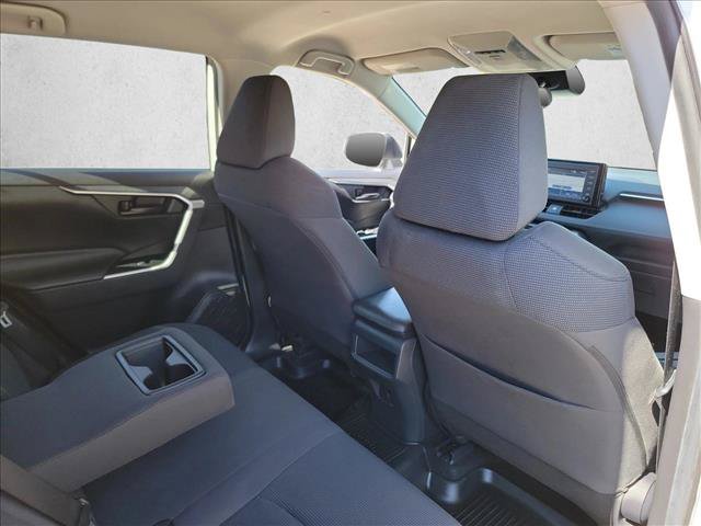 Used 2019 Toyota RAV4 LE w/ All Weather Liner Package AWD/4WD image 24