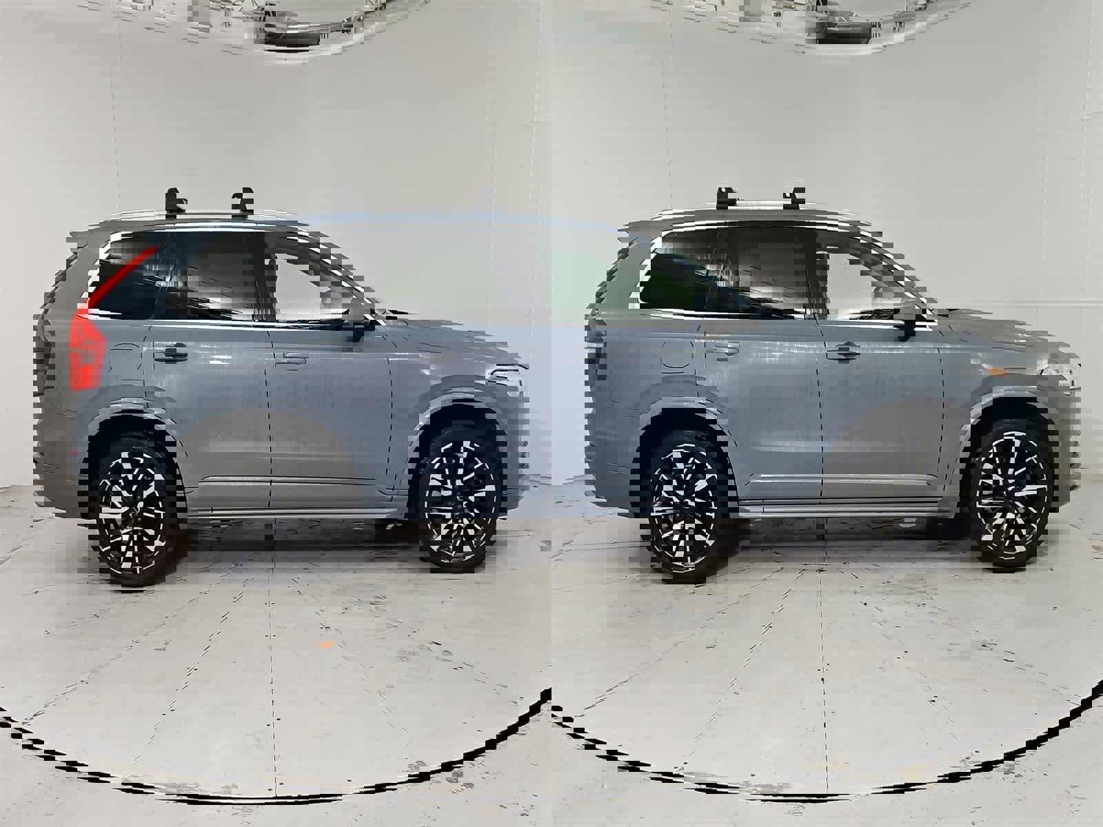 Used 2020 Volvo XC90 T6 Momentum image 7