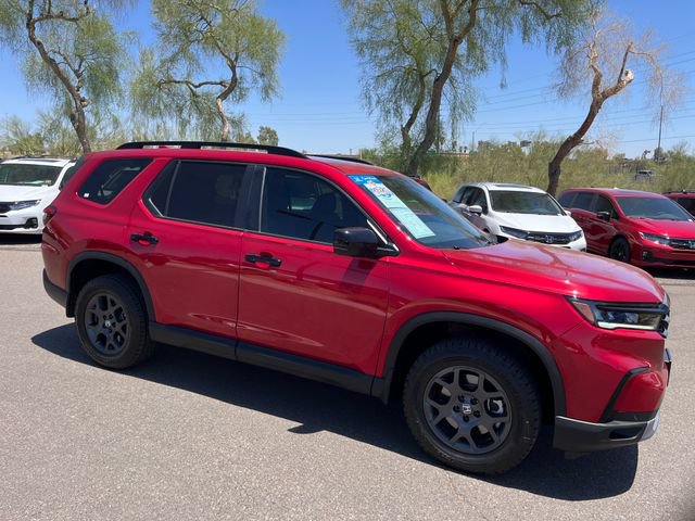 Certified 2025 Honda Pilot TrailSport image 20