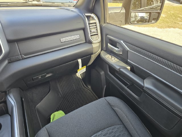 New 2026 RAM 2500 Big Horn AWD/4WD image 12