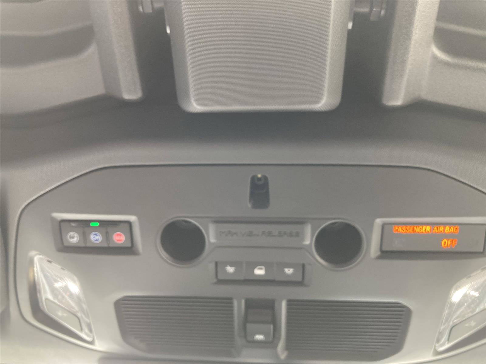 New 2025 GMC Hummer EV 3X w/ LPO, Dark Essentials Package image 32