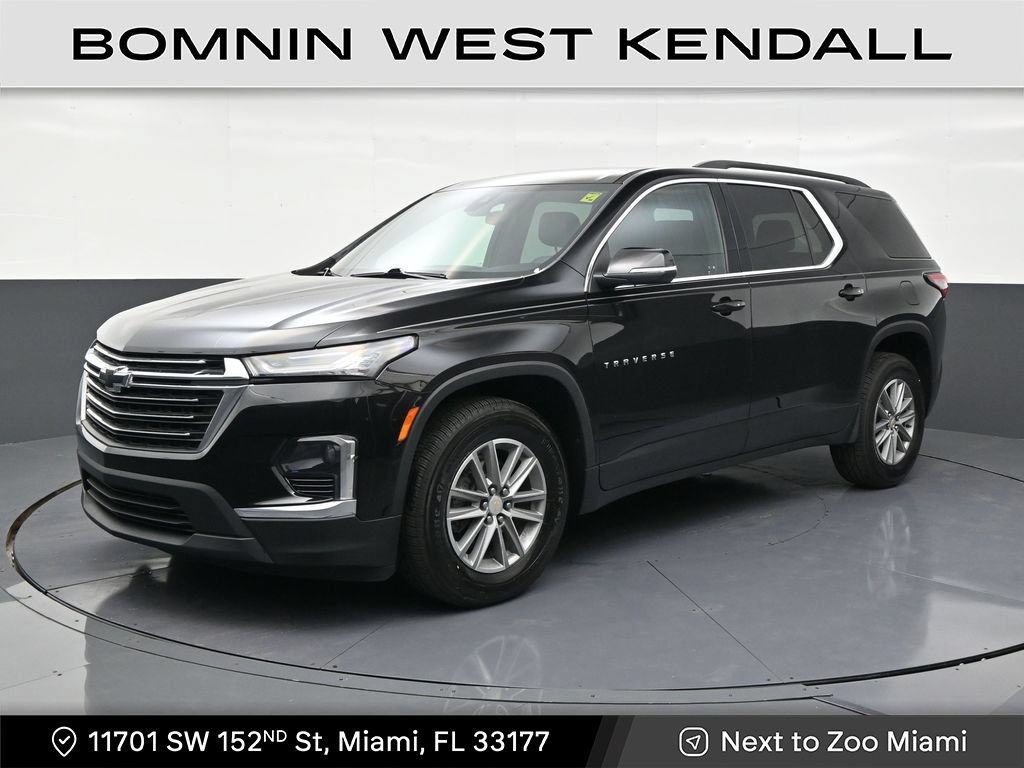 Used 2023 Chevrolet Traverse LT FWD image 1