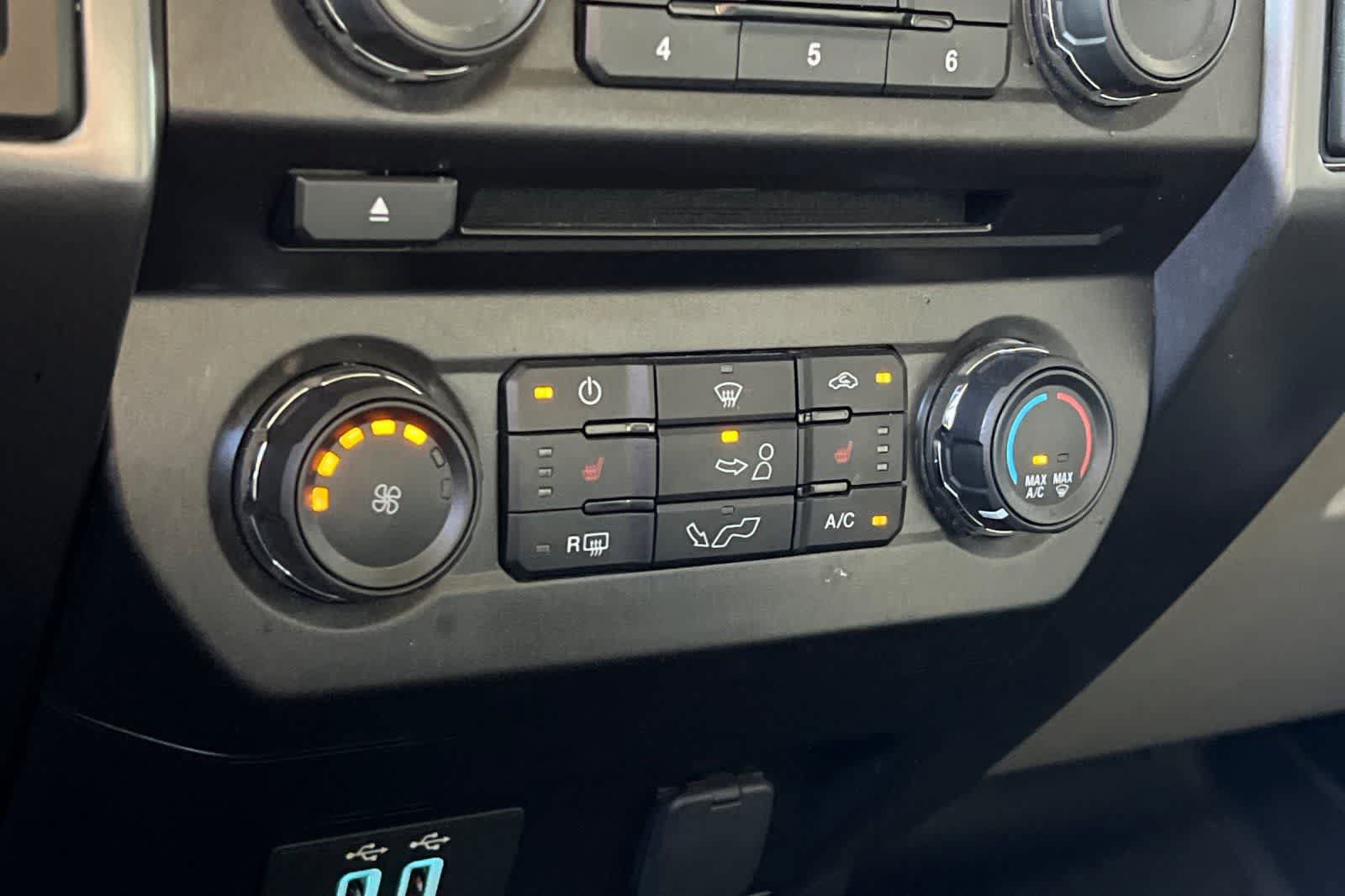 Used 2018 Ford F150 XLT w/ Equipment Group 302A Luxury RWD image 22