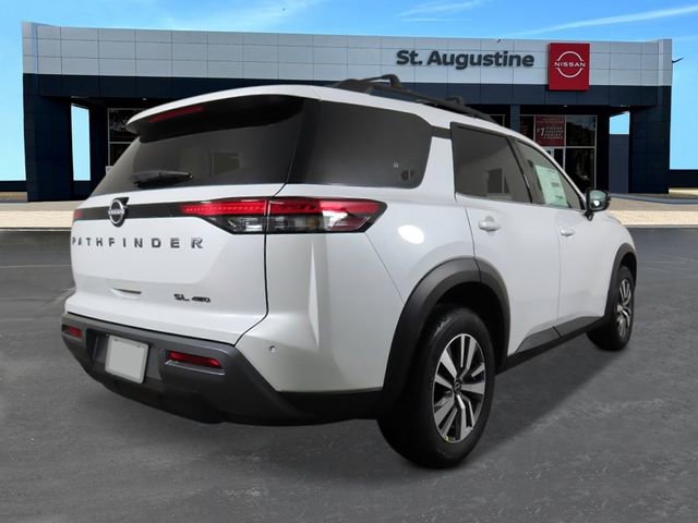 New 2026 Nissan Pathfinder SL image 5