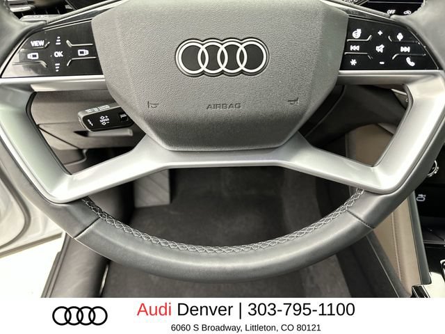Used 2025 Audi Q5 Premium w/ Convenience Package AWD/4WD image 14