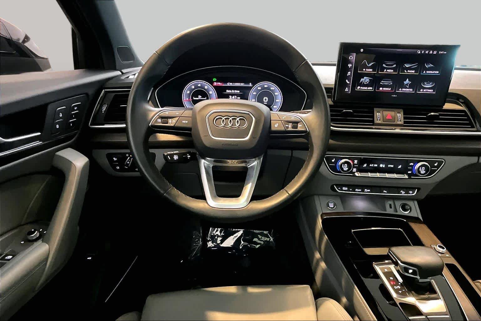 Certified 2024 Audi Q5 2.0T Premium Plus w/ Premium Plus Package AWD/4WD image 6