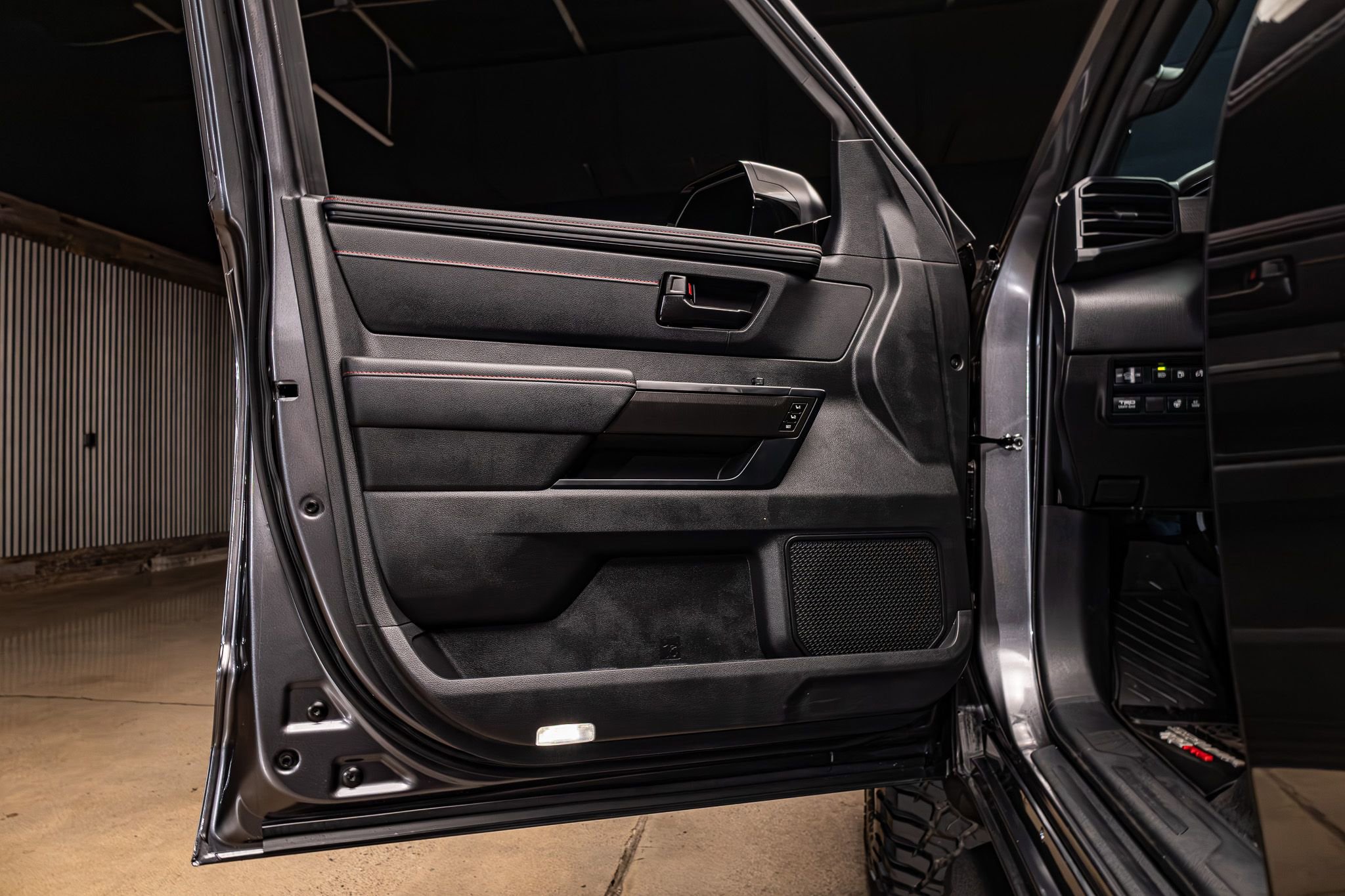 Used 2025 Toyota Sequoia TRD Pro image 29