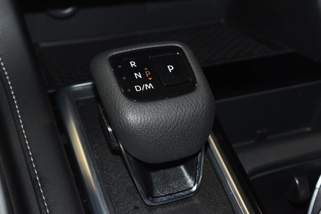 Certified 2024 Nissan Pathfinder SV image 13