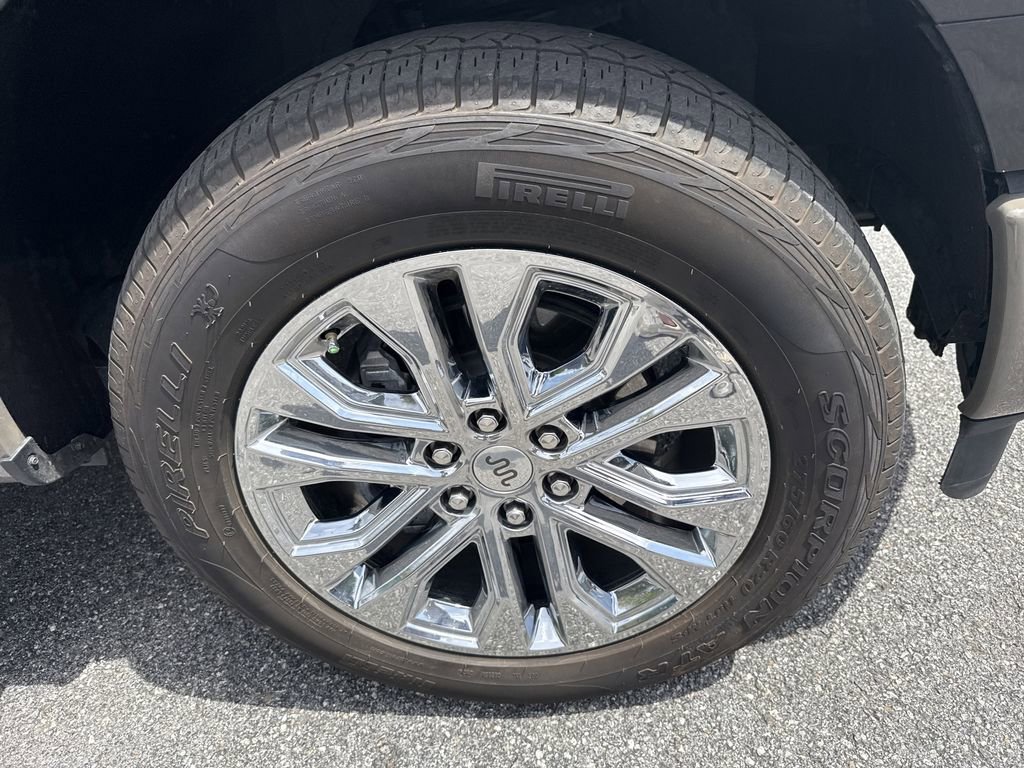 Used 2025 Ford F150 King Ranch w/ FX4 Off-Road Package image 12