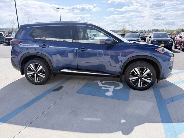 Certified 2023 Nissan Rogue Platinum w/ Platinum Premium Package AWD/4WD image 5