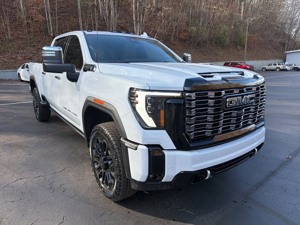 New 2026 GMC Sierra 2500 Denali Ultimate image 5
