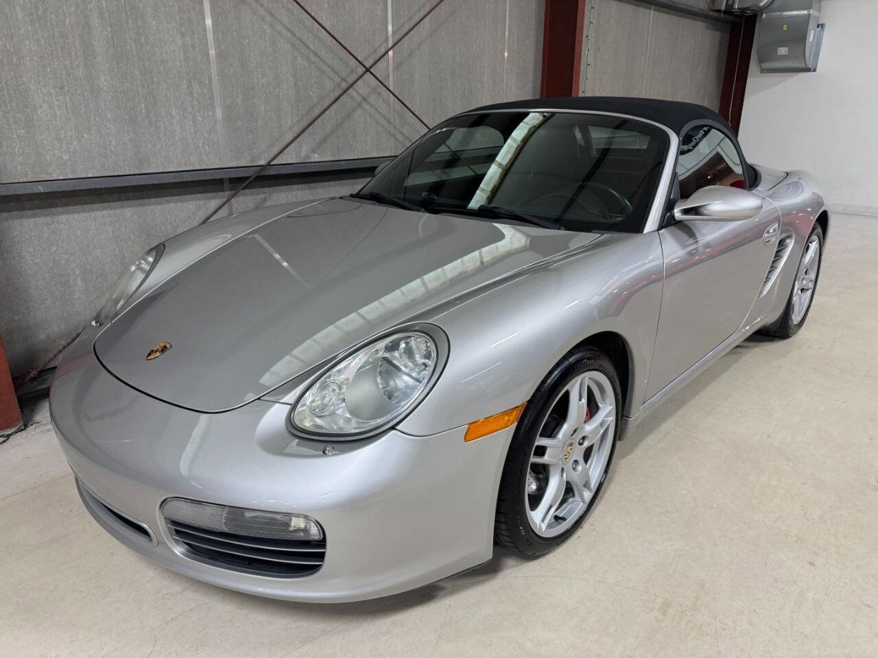 Used 2005 Porsche Boxster S RWD image 15