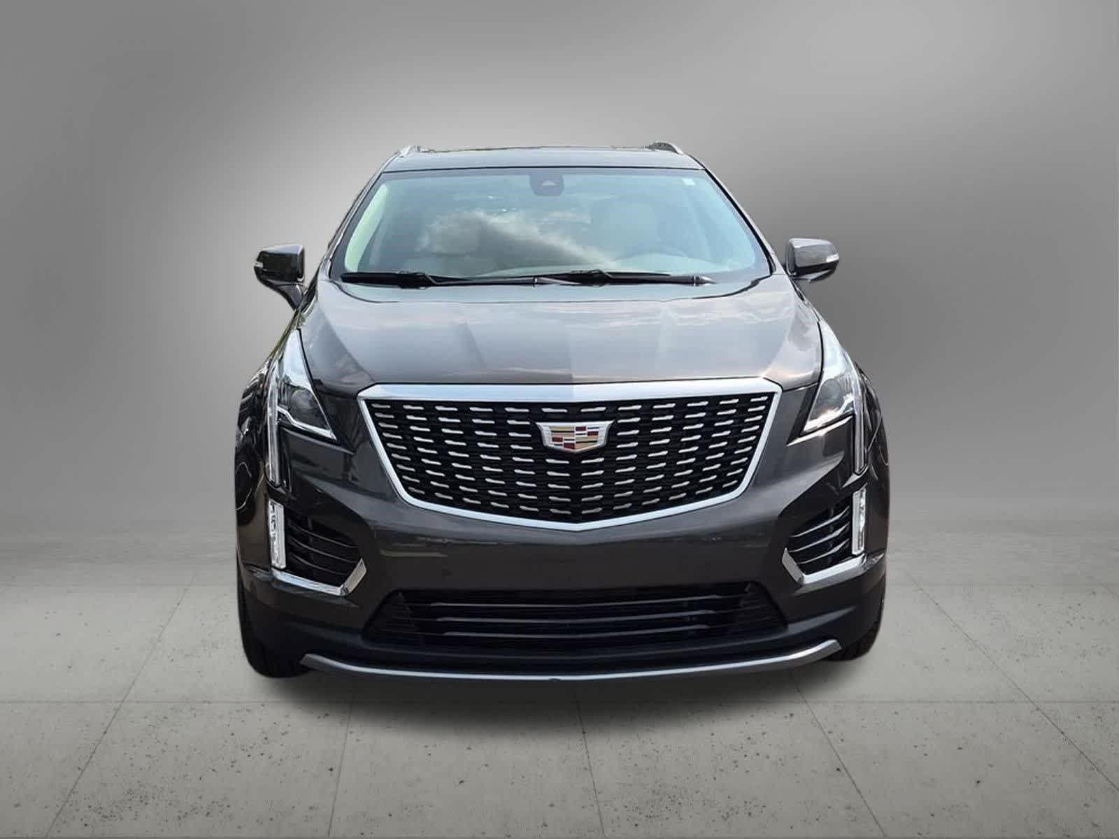 Used 2020 Cadillac XT5 Premium Luxury w/ LPO, Floor Liner Package FWD image 9