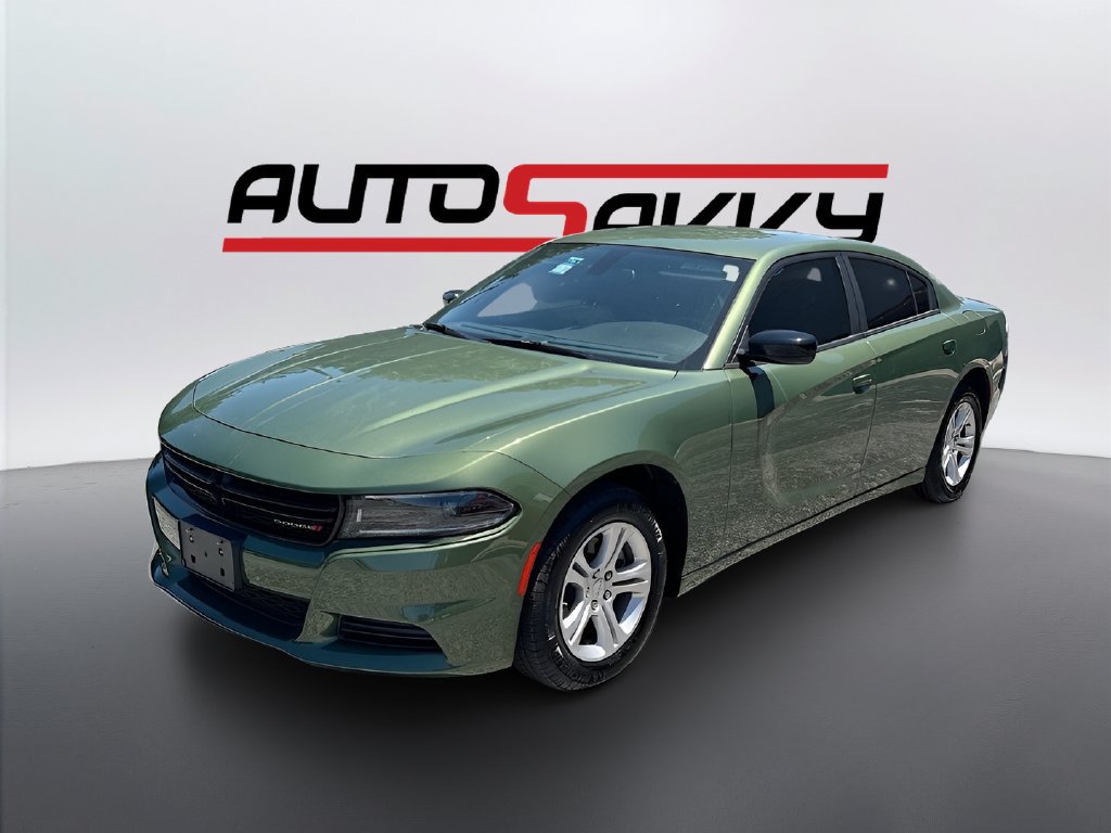 Used 2023 Dodge Charger SXT w/ Cold Weather Package RWD image 3