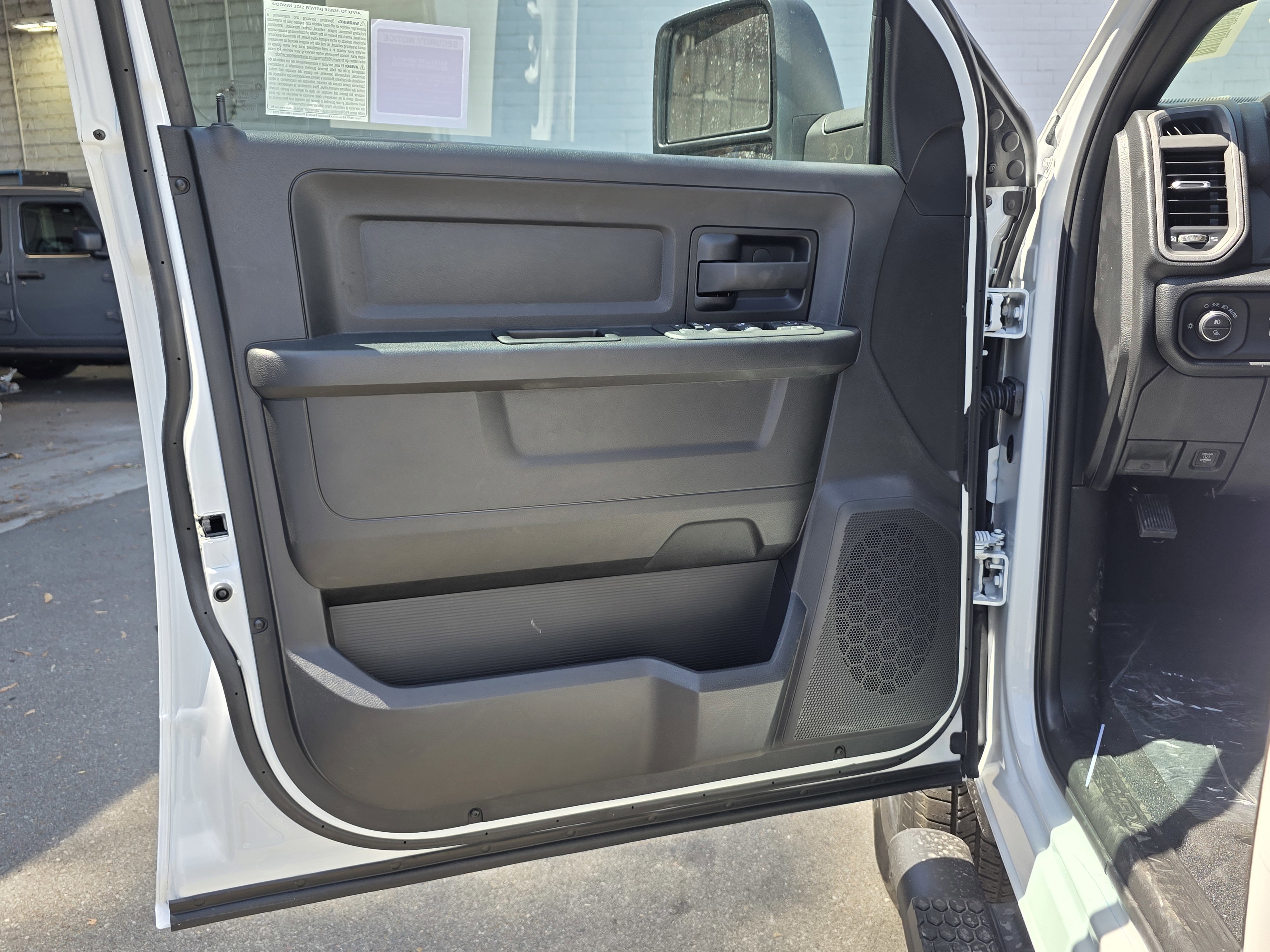 New 2026 RAM 3500 Tradesman AWD/4WD image 6