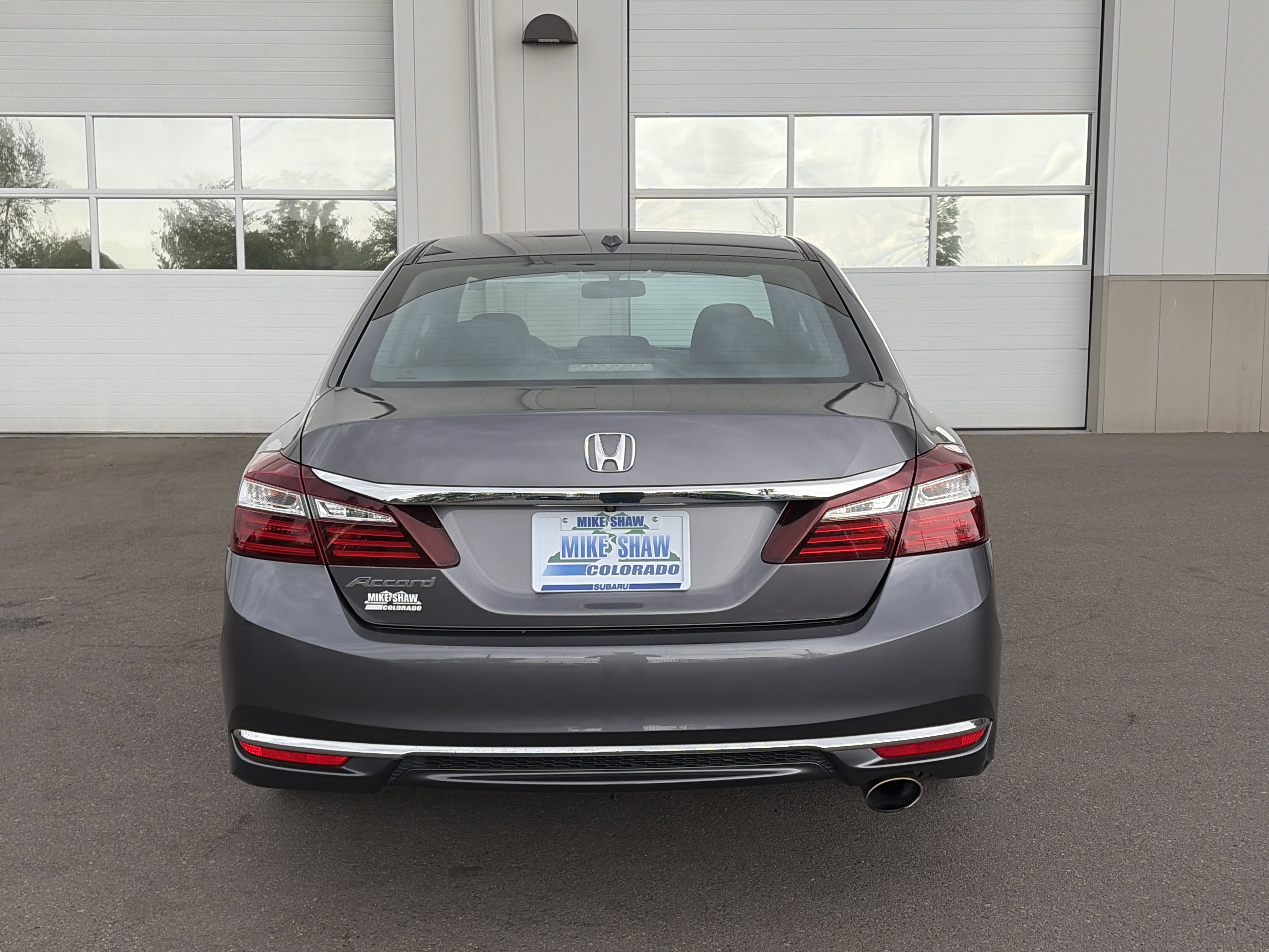 Used 2017 Honda Accord EX image 6