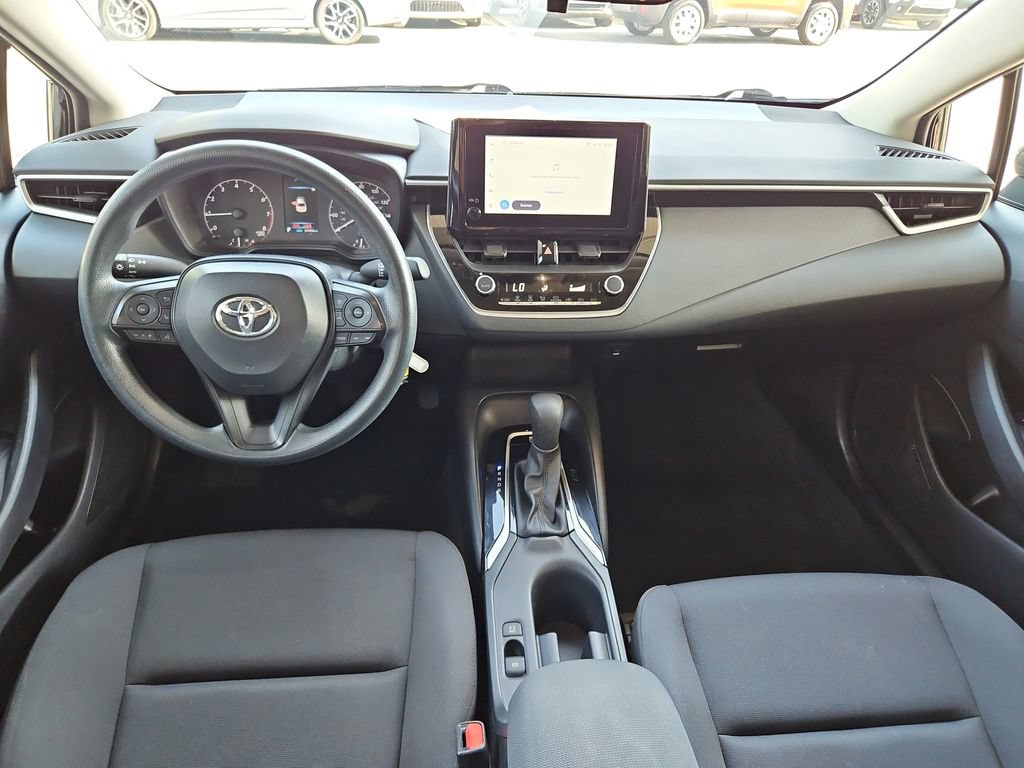 Used 2024 Toyota Corolla LE FWD image 9