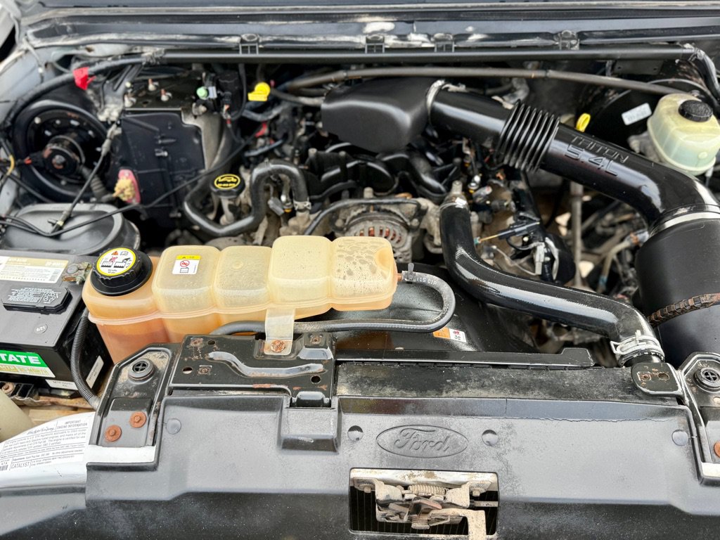 Used 2003 Ford F350 XL RWD image 14