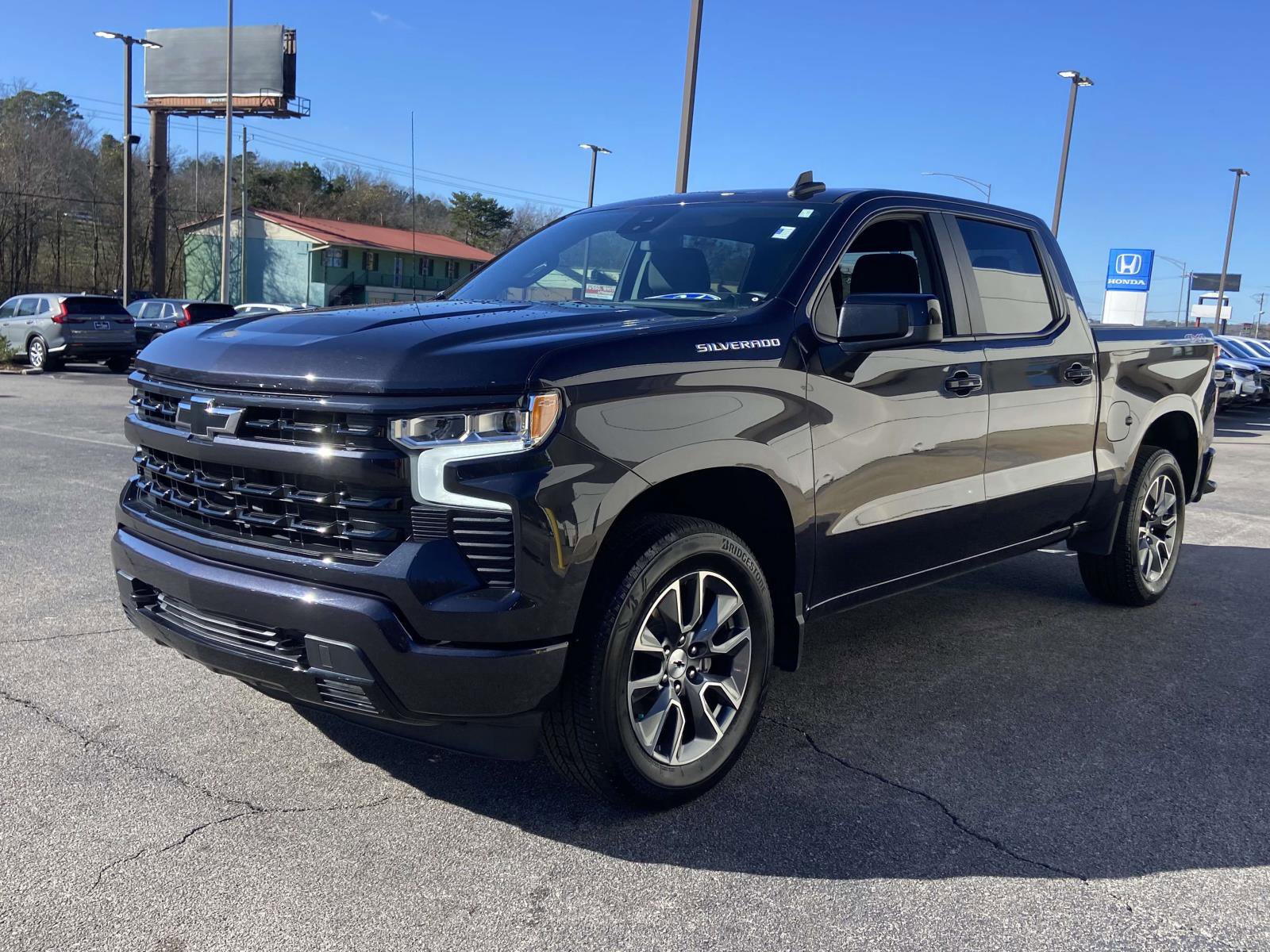 Used 2024 Chevrolet Silverado 1500 RST w/ Protection Package image 4