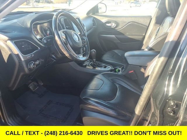 Used 2019 Jeep Cherokee Overland w/ Technology Group image 14