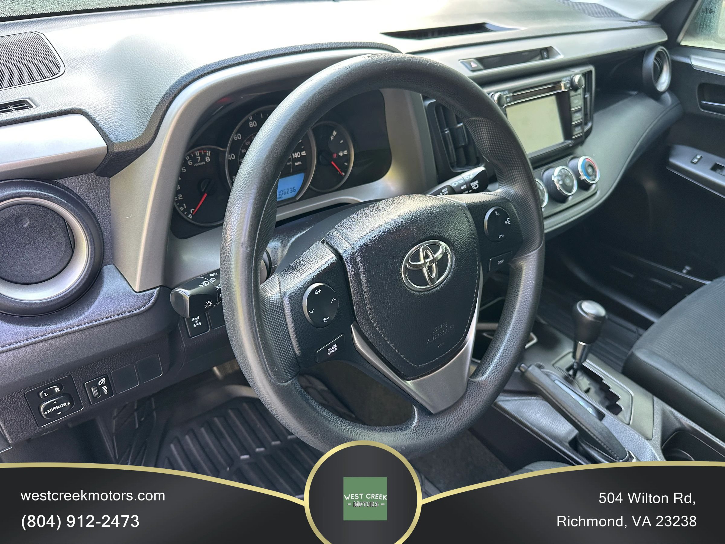Used 2016 Toyota RAV4 LE AWD/4WD image 9