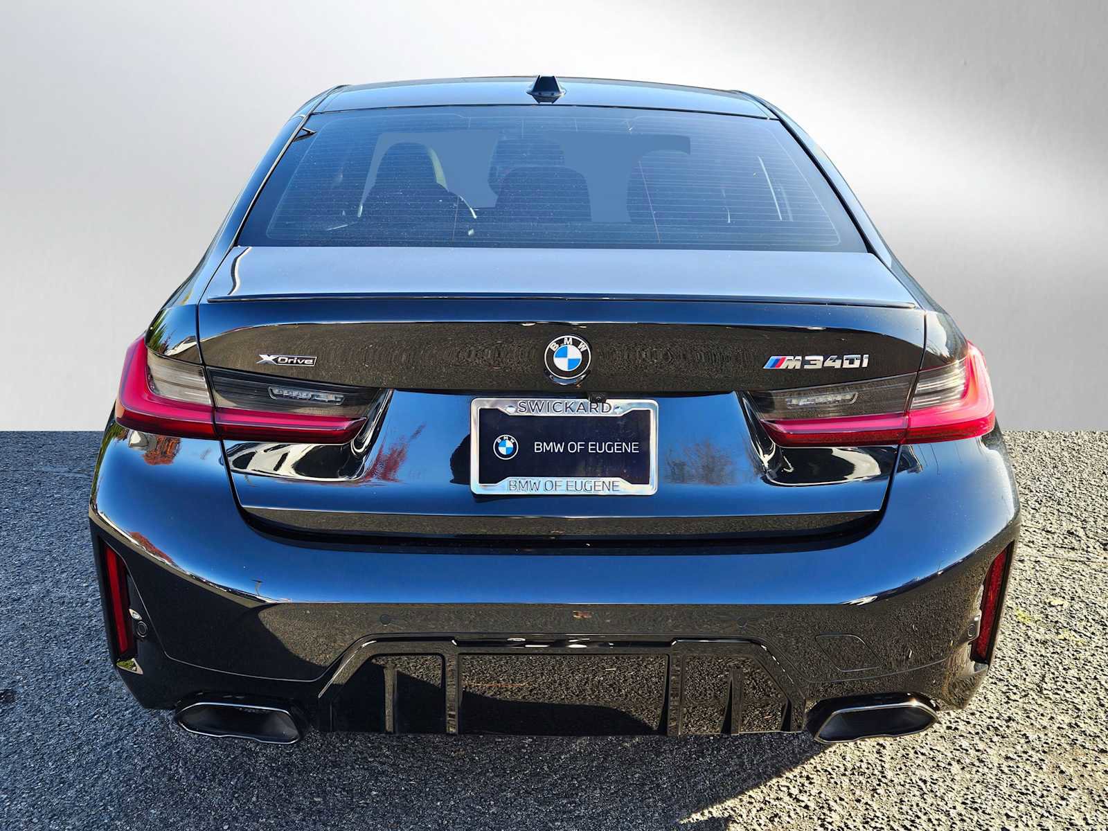 Used 2023 BMW M340i xDrive w/ Premium Package image 4
