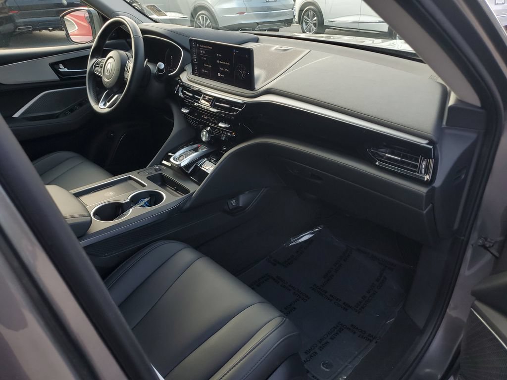 Certified 2025 Acura MDX FWD image 4