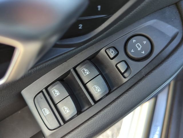 Certified 2024 BMW 330i Sedan image 17