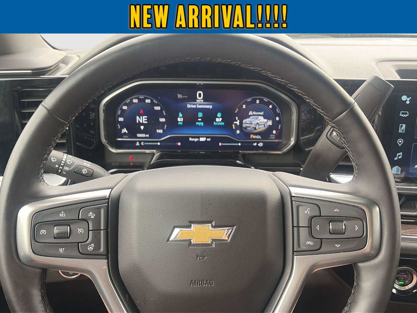 Used 2024 Chevrolet Silverado 1500 LT AWD/4WD image 12