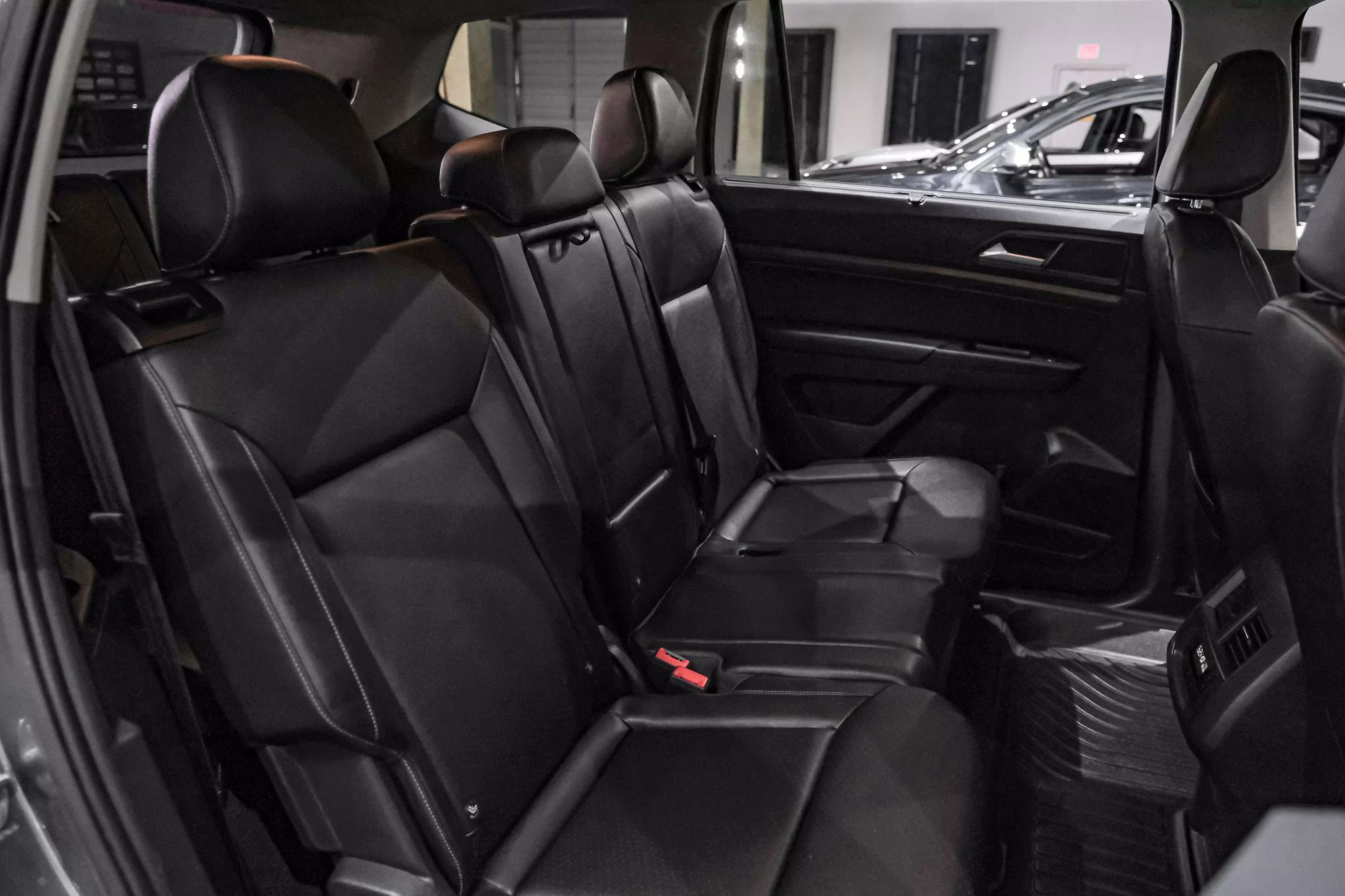 Used 2020 Volkswagen Atlas SE w/ Towing Package image 29