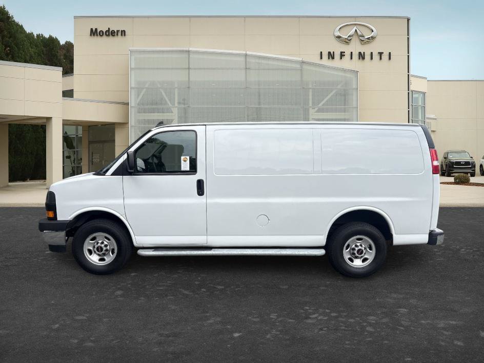 Used 2023 GMC Savana 2500 w/ Driver Convenience Package RWD image 7