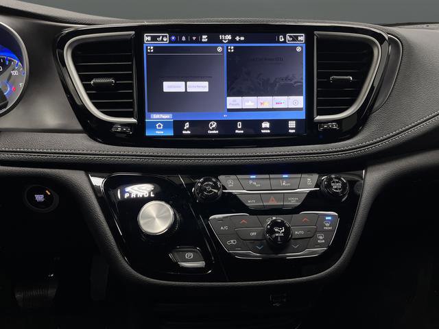 New 2026 Chrysler Pacifica Select w/ S Appearance Package image 8