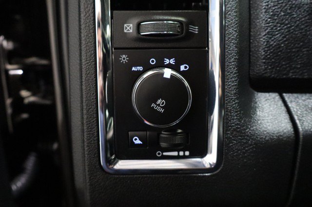 Used 2017 RAM 2500 Laramie w/ Snow Chief Group AWD/4WD image 33