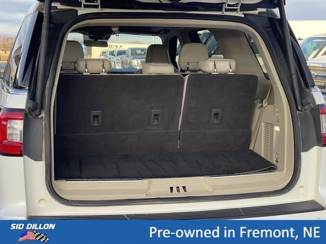 Used 2021 Lincoln Navigator Reserve w/ Luxury Package AWD/4WD image 5
