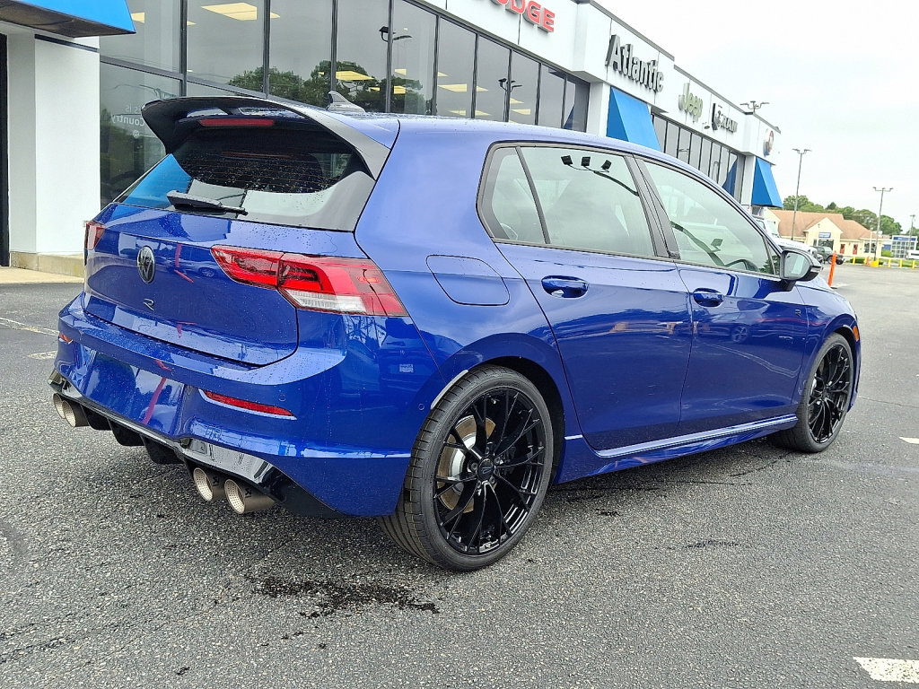 New 2025 Volkswagen Golf R Black Edition image 5