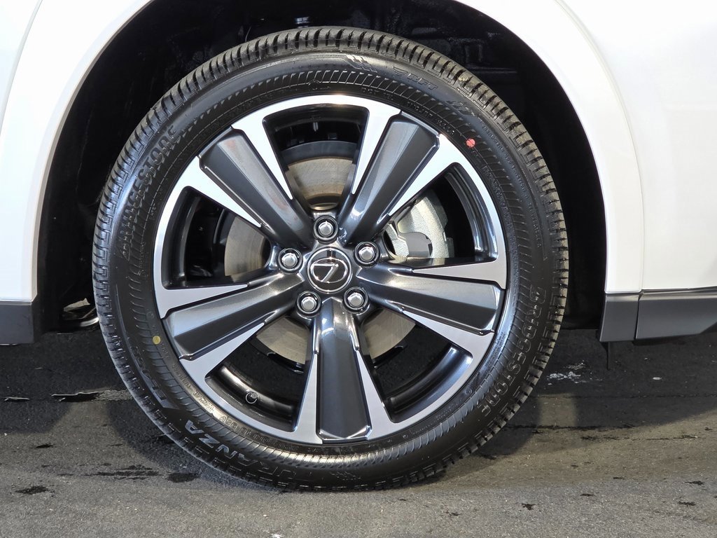 New 2025 Lexus UX 300h FWD image 4