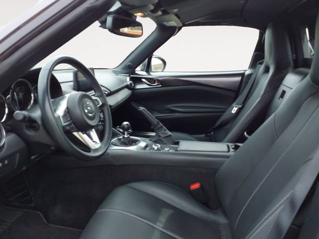 Used 2020 MAZDA MX-5 Miata RF Grand Touring RWD image 14
