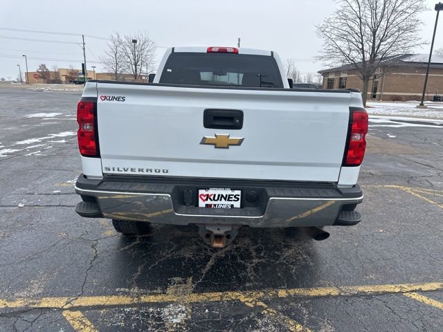 Used 2017 Chevrolet Silverado 2500 W/T w/ Snow Plow Prep Package image 9